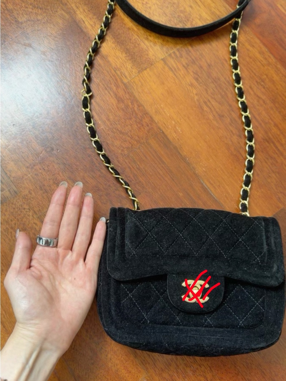 Quilted Black velvet Chain Strap Shoulder Bag - Chanel styled bag - Picture 7 of 7